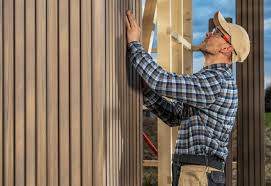 Best Siding Painting and Refinishing  in Belcourt, ND